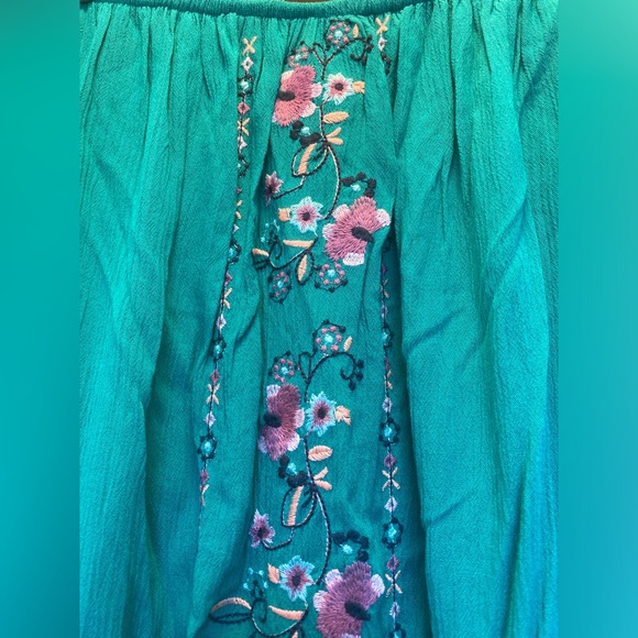 Boho Embroidered Dress - Picture 3 of 7